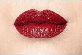 IsaDora Liquid Lip Cream 16 In Red   (2)