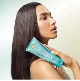 Moroccanoil High Gloss Shine Mask 200ml (2)
