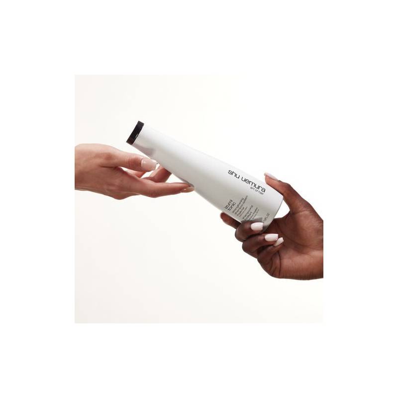 shu uemura Izumi Tonic Shampoo 300 ml - Schampo